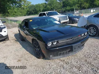 2018 Dodge Challenger R/T with VIN 2C3CDZBT9JH229727, listed as a IAAI auction lot 42743210 with 85,818 mi miles and . Bid and sale history available at DreamBid. Image 1.