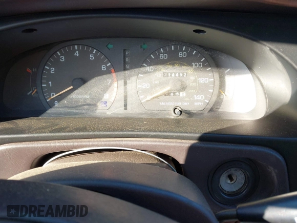 1996 Toyota Camry DX with VIN JT2BG12K4T0363844, listed as a IAAI auction lot 42215996 with 214,452 mi miles and . Bid and sale history available at DreamBid. Image 7.