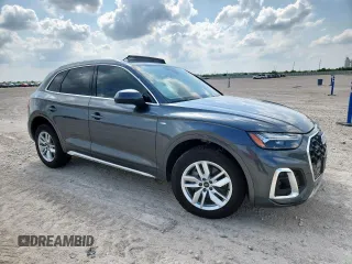 2024 Audi Q5 S line Premium with VIN WA1GAAFY6R2030890, listed as a Copart auction lot 59432555 with 33,671 mi miles and Salvage title. Bid and sale history available at DreamBid. Image 4.