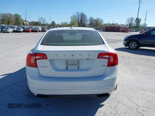 2015 Volvo S60 T5 Drive-E Platinum with VIN YV140MFM7F1346644, listed as a IAAI auction lot 41984716 with 78,210 mi miles. Bid and sale history available at carsss.com. Image 16.