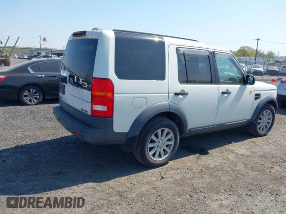 2008 Land Rover LR3 SE with VIN SALAE25498A449219, listed as a IAAI auction lot 42109126 with 105,326 mi miles and . Bid and sale history available at DreamBid. Image 4.