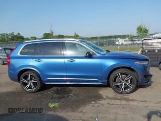 2019 Volvo XC90 R-Design z VIN YV4A22PM5K1429793, wystawiony jako IAAI lot #42284500 z przebiegiem 62 028 mil mil oraz . Historia ofert i sprzedaży dostępna na DreamBid. Obrazek 13.