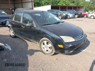 2007 Ford Focus S with VIN 1FAHP34N27W303445, listed as a IAAI auction lot 42405756 with 164,902 mi miles and . Bid and sale history available at DreamBid. Image 1.