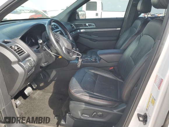 2017 Ford Explorer Sport z VIN 1FM5K8GT2HGC53978, wystawiony jako Copart lot #53263645 z przebiegiem 133 881 mil mil oraz Szkoda całkowita • Salvage title. Historia ofert i sprzedaży dostępna na DreamBid. Obrazek 7.