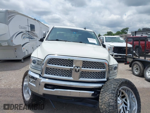 2018 Ram 2500 Laramie с VIN 3C6UR5FL6JG325908, выставлен на аукционе IAAI как лот 42463952 с пробегом 54 496 миль миль и . История ставок и продаж доступна на DreamBid. Изображение 12.