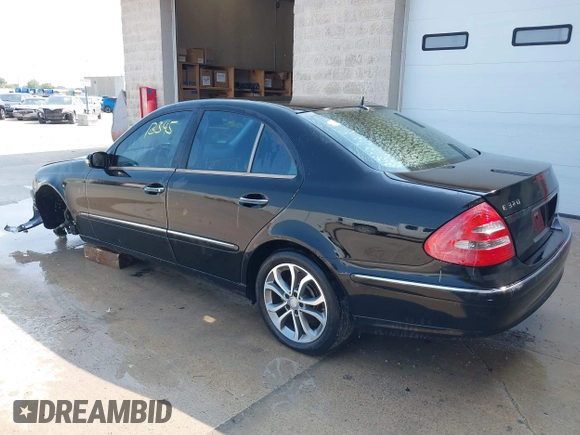 2003 Mercedes-Benz E-Class 3.2L with VIN WDBUF65J93A234140, listed as a IAAI auction lot 40313345 with 1 mi miles. Bid and sale history available at carsss.com. Image 3.