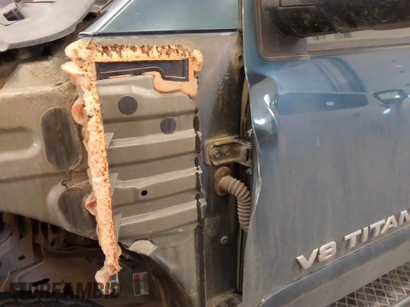 2014 Nissan Titan S with VIN 1N6AA0EC1EN506240, listed as a IAAI auction lot 40995055 with 64,599 mi miles and . Bid and sale history available at DreamBid. Image 22.