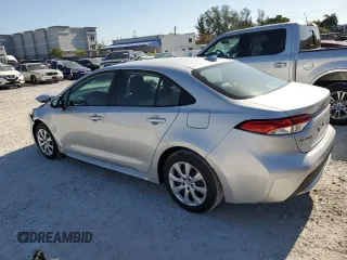 2022 Toyota Corolla LE with VIN 5YFEPMAE5NP292471, listed as a Copart auction lot 52486485 with 24,695 mi miles and Salvage Title. Bid and sale history available at carsss.com. Image 2.