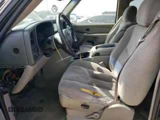 2004 GMC Yukon SLE with VIN 1GKEC13V54R295239, listed as a Copart auction lot 65234124 with 255,760 mi miles and Salvage Title. Bid and sale history available at carsss.com. Image 7.