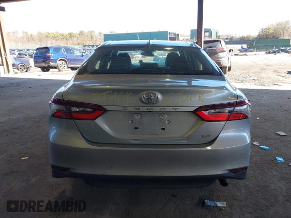 2023 Toyota Camry LE z VIN 4T1C11AK5PU127664, wystawiony jako IAAI lot #41653925 z przebiegiem 24 378 mil mil oraz . Historia ofert i sprzedaży dostępna na DreamBid. Obrazek 16.