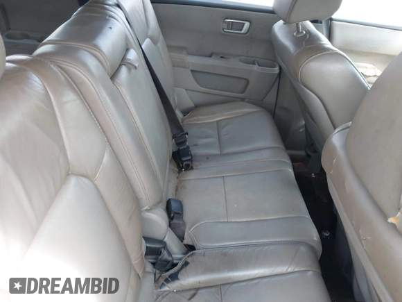 2011 Honda Pilot EX-L with VIN 5FNYF4H56BB037809, listed as a IAAI auction lot 42143553 with 230,873 mi miles. Bid and sale history available at carsss.com. Image 8.
