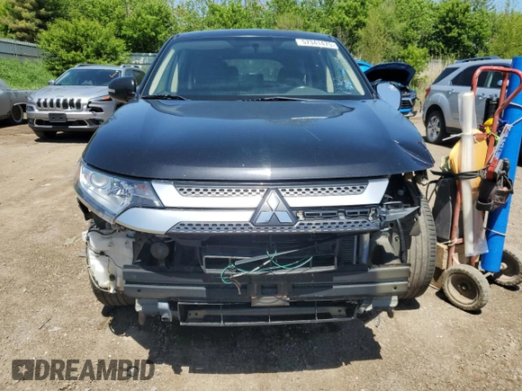 2019 Mitsubishi Outlander SE with VIN JA4AD3A34KZ049567, listed as a Copart auction lot 57341475 with 197,076 mi miles and Clean title. Bid and sale history available at DreamBid. Image 5.
