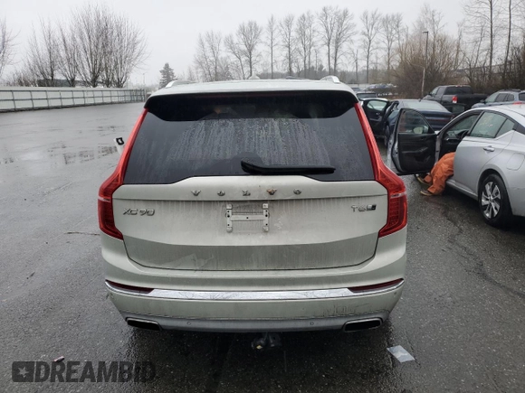 2020 Volvo XC90 Inscription with VIN YV4A221L1L1618474, listed as a Copart auction lot 45589905 with 87,455 mi miles and Salvage title. Bid and sale history available at DreamBid. Image 6.