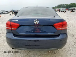 2014 Volkswagen Passat S with VIN 1VWAP7A34EC007652, listed as a Copart auction lot 57774695 with 205,764 mi miles and Salvage title. Bid and sale history available at DreamBid. Image 6.