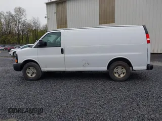 2013 Chevrolet Express Cargo with VIN 1GCWGFCA1D1162572, listed as a IAAI auction lot 42095786 with 242,248 mi miles and . Bid and sale history available at DreamBid. Image 14.