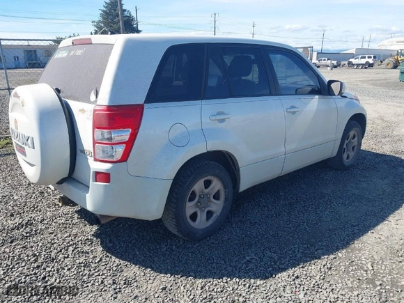 2010 Suzuki Grand Vitara Premium with VIN JS3TE0D21A4110383, listed as a IAAI auction lot 41878698 with 143,925 mi miles. Bid and sale history available at carsss.com. Image 4.