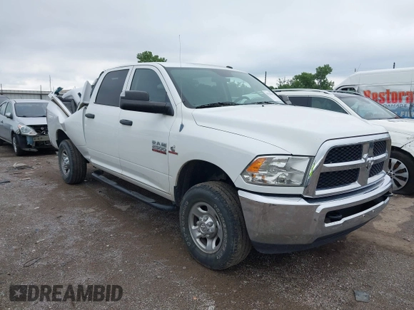 2013 Ram 2500 Tradesman с VIN 3C6UR5CL5DG615047, выставлен на аукционе IAAI как лот 42379845 с пробегом 132 528 миль миль и . История ставок и продаж доступна на DreamBid. Изображение 1.