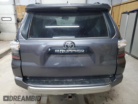 2021 Toyota 4Runner TRD Off Road Premium with VIN JTERU5JR1M5841349, listed as a Copart auction lot 59751845 with 44,696 mi miles and Clean title. Bid and sale history available at DreamBid. Image 6.