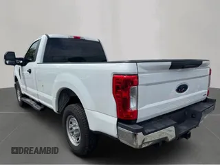 2017 Ford F-250 XL with VIN 1FTBF2A61HED40164, listed as a Copart auction lot 59527925 with 163,114 mi miles and Clean title. Bid and sale history available at DreamBid. Image 3.