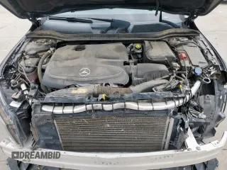 2018 Mercedes-Benz CLA 250 z VIN WDDSJ4EB6JN505705, wystawiony jako Copart lot #57476655 z przebiegiem 57 442 mil mil oraz Szkoda całkowita • Salvage title. Historia ofert i sprzedaży dostępna na DreamBid. Obrazek 11.