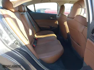 2019 Acura ILX w/Premium Pkg with VIN 19UDE2F74KA009785, listed as a IAAI auction lot 41712067 with 27,575 mi miles. Bid and sale history available at carsss.com. Image 8.