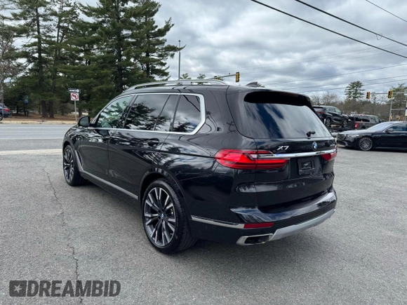 2020 BMW X7 xDrive40i with VIN 5UXCW2C08L9B71471, listed as a Copart auction lot 53714185 with 138,817 mi miles and Clean Title. Bid and sale history available at carsss.com. Image 4.