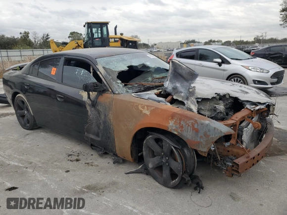 2013 Dodge Charger SXT with VIN 2C3CDXHG6DH513092, listed as a Copart auction lot 41635495 with 0 mi miles and Salvage Title. Bid and sale history available at carsss.com. Image 4.