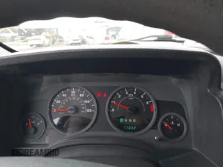 2008 Jeep Patriot Sport with VIN 1J8FT28088D520705, listed as a IAAI auction lot 42107804 with 77,032 mi miles and . Bid and sale history available at DreamBid. Image 7.