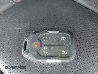2019 GMC Sierra 1500 Denali z VIN 1GTU9FEL8KZ180128, wystawiony jako IAAI lot #42028488 z przebiegiem 78 015 mil mil oraz . Historia ofert i sprzedaży dostępna na DreamBid. Obrazek 11.