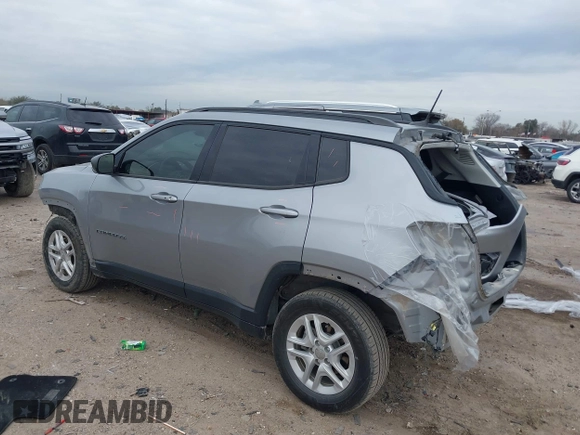 2018 Jeep Compass Sport with VIN 3C4NJCAB0JT250928, listed as a IAAI auction lot 41408079 with 110,422 mi miles. Bid and sale history available at carsss.com. Image 3.