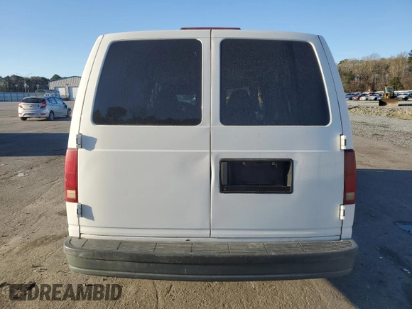 2004 Chevrolet Astro Cargo z VIN 1GCDM19X04B108883, wystawiony jako Copart lot #50061715 z przebiegiem Nie podano mil oraz Szkoda całkowita • Salvage title. Historia ofert i sprzedaży dostępna na DreamBid. Obrazek 6.