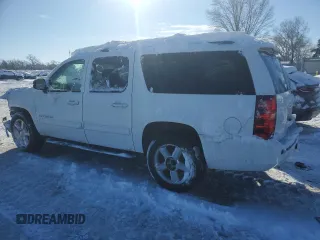 2011 Chevrolet Suburban LS with VIN 1GNSCHE08BR164898, listed as a Copart auction lot 41535965 with 199,649 mi miles and Salvage Title. Bid and sale history available at carsss.com. Image 2.