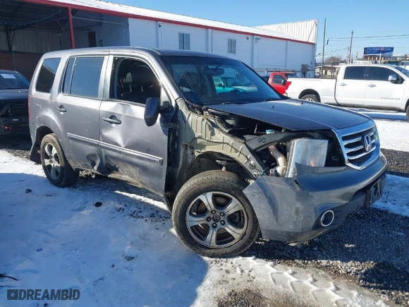 2014 Honda Pilot EX-L with VIN 5FNYF4H52EB010661, listed as a IAAI auction lot 41281877 with 198,139 mi miles. Bid and sale history available at carsss.com. Image 1.
