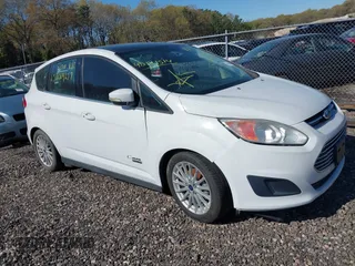 2016 Ford C-Max SE z VIN 1FADP5AUXGL120575, wystawiony jako IAAI lot #42141514 z przebiegiem Nie podano mil oraz . Historia ofert i sprzedaży dostępna na DreamBid. Obrazek 1.