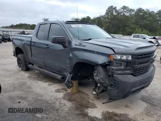 2019 Chevrolet Silverado 1500 LT with VIN 1GCRWCEK4KZ199182, listed as a Copart auction lot 77158204 with 70,660 mi miles and Salvage Title. Bid and sale history available at DreamBid. Image 4.