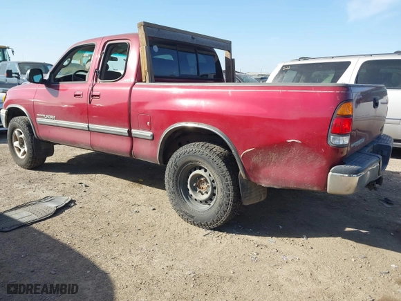 2002 Toyota Tundra SR5 with VIN 5TBRT34122S252537, listed as a IAAI auction lot 41835103 with 195,786 mi miles. Bid and sale history available at carsss.com. Image 3.