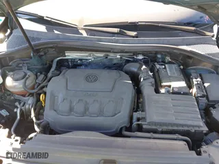 2021 Volkswagen Tiguan SE with VIN 3VV3B7AX1MM023903, listed as a IAAI auction lot 41712233 with 1 mi miles. Bid and sale history available at carsss.com. Image 10.