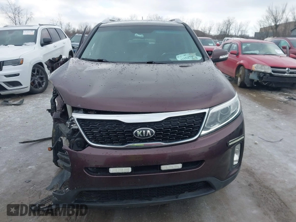 2015 Kia Sorento LX with VIN 5XYKTCA63FG652456, listed as a IAAI auction lot 41554796 with Not Provided miles. Bid and sale history available at carsss.com. Image 11.
