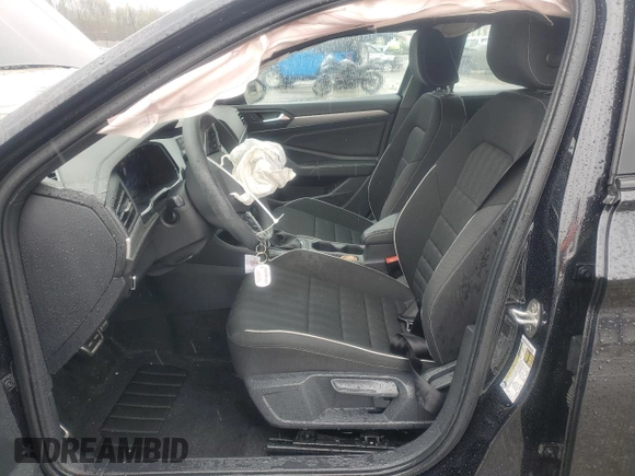 2023 Volkswagen Jetta Sport z VIN 3VWBM7BU7PM029182, wystawiony jako Copart lot #52084405 z przebiegiem 3 007 mil mil oraz Szkoda całkowita • Salvage title. Historia ofert i sprzedaży dostępna na DreamBid. Obrazek 7.