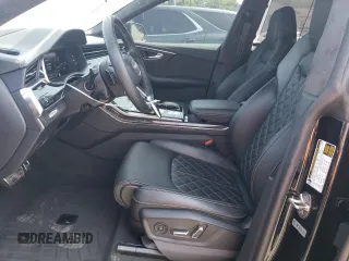 2020 Audi SQ8 z VIN WA1CWAF19LD026900, wystawiony jako Copart lot #62258333 z przebiegiem 35 347 mil mil oraz . Historia ofert i sprzedaży dostępna na DreamBid. Obrazek 7.