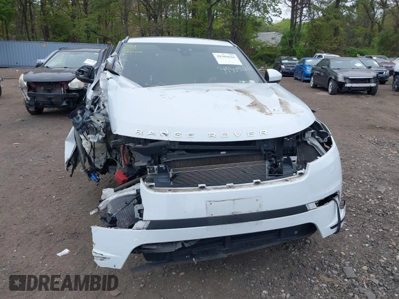 2018 Land Rover Range Rover Velar S z VIN SALYB2RX4JA774037, wystawiony jako IAAI lot #39309626 z przebiegiem 51 171 mil mil oraz . Historia ofert i sprzedaży dostępna na DreamBid. Obrazek 11.