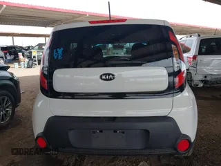 2016 Kia Soul with VIN KNDJN2A21G7263536, listed as a IAAI auction lot 41723415 with 82,764 mi miles. Bid and sale history available at carsss.com. Image 17.