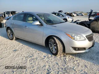 2016 Buick Regal Premium I with VIN 2G4GP5EX3G9158826, listed as a Copart auction lot 67868564 with 111,387 mi miles and Salvage Title. Bid and sale history available at carsss.com. Image 4.
