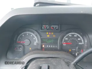2011 Ford Econoline Cargo Commercial z VIN 1FTNE2EL6BDB35128, wystawiony jako IAAI lot #42088056 z przebiegiem 146 609 mil mil oraz . Historia ofert i sprzedaży dostępna na DreamBid. Obrazek 7.