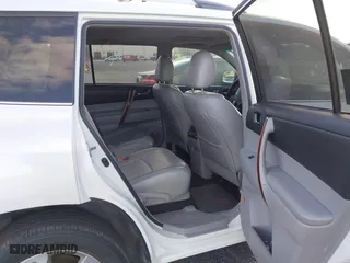 2012 Toyota Highlander Limited with VIN 5TDYK3EH3CS065911, listed as a IAAI auction lot 41031649 with 158,162 mi miles. Bid and sale history available at carsss.com. Image 8.