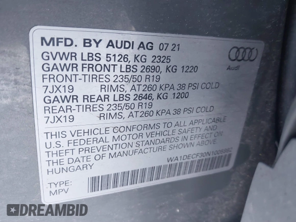 2022 Audi Q3 S line Premium z VIN WA1DECF30N1005992, wystawiony jako IAAI lot #41101352 z przebiegiem 37 399 mil mil oraz . Historia ofert i sprzedaży dostępna na DreamBid. Obrazek 9.