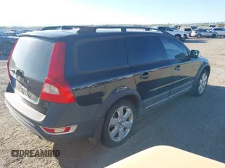 2009 Volvo XC70 3.0T with VIN YV4BZ992691060246, listed as a IAAI auction lot 42138934 with 175,209 mi miles and . Bid and sale history available at DreamBid. Image 4.