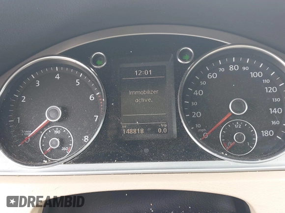 2013 Volkswagen CC Lux with VIN WVWRP7AN2DE525995, listed as a IAAI auction lot 42105042 with 148,818 mi miles. Bid and sale history available at carsss.com. Image 7.