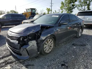 2018 Kia Optima LX with VIN 5XXGT4L38JG217959, listed as a Copart auction lot 60756995 with 66,182 mi miles and Salvage title. Bid and sale history available at DreamBid. Image 1.