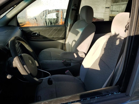 2006 Chevrolet Uplander LS Fleet with VIN 1GNDV23L86D108640, listed as a Copart auction lot 80238494 with 174,201 mi miles and Salvage Title. Bid and sale history available at carsss.com. Image 7.